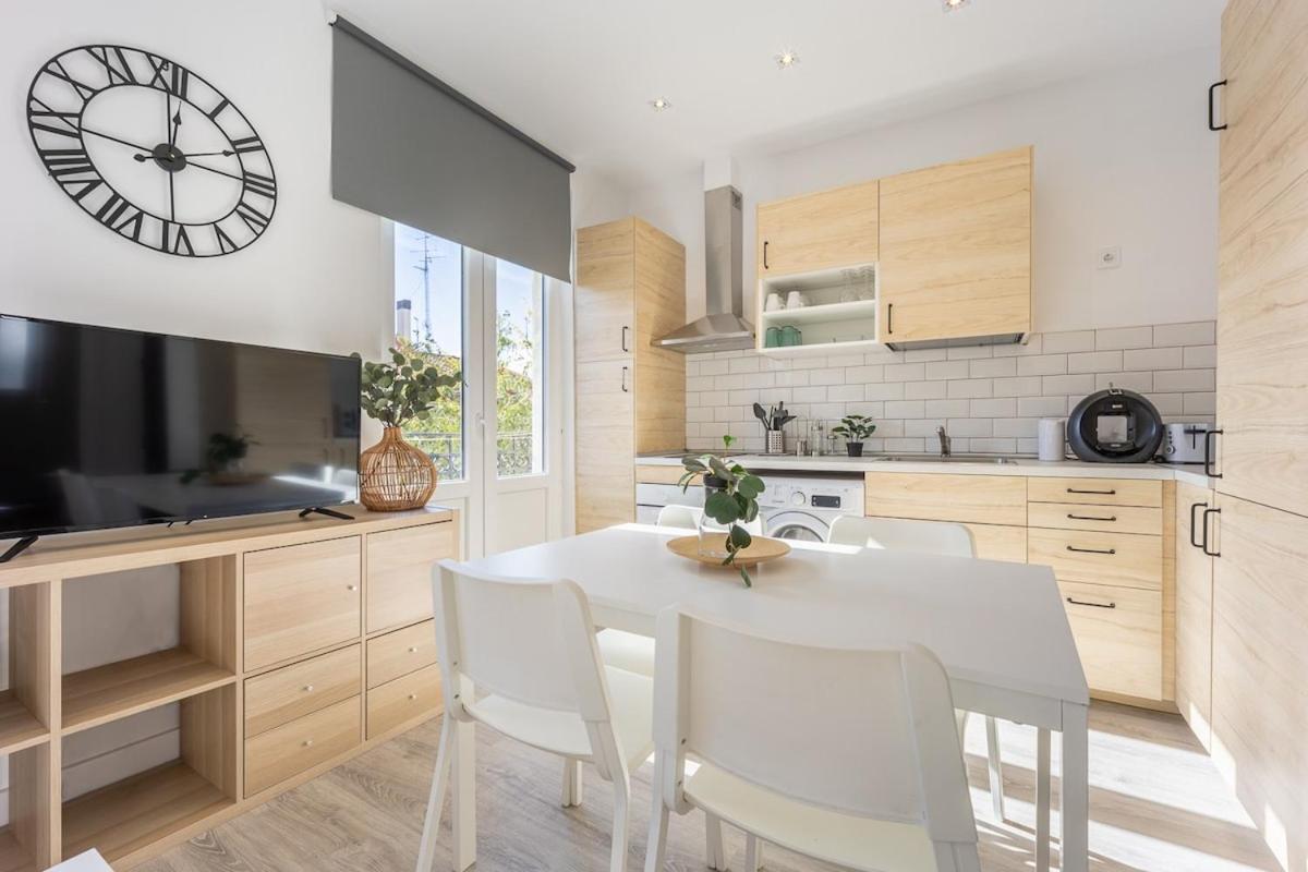 Ferienwohnung Apartamento Con Vistas En Lavapies Madrid Exterior foto